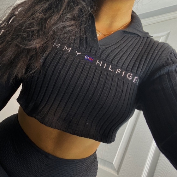 Tommy Hilfiger Sweaters - sold***Vintage Tommy Hilfiger Cropped Sweater